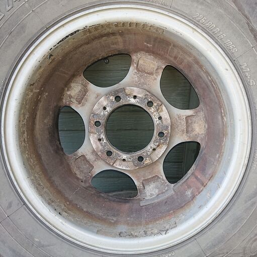 受付終了 程度下 ハイエースバン用車検対応アルミホイール 15×5.5J ４本