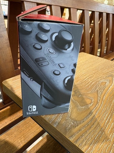 Nintendo Switch Proコントローラー
