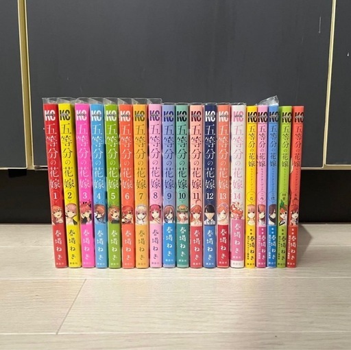 五等分の花嫁全巻セット キャラブック全員付き (ピーチ) 法界院の