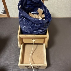 赤ちゃん　積み木付き手押し車の画像