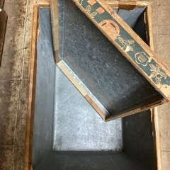 木製茶箱の画像
