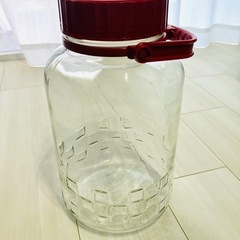果実酒瓶　梅酒瓶の画像