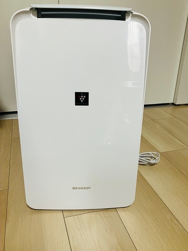 衣類乾燥除湿器 シャープ プラズマクラスターCV-N71-W (nao) 八幡の