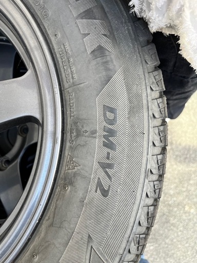 ジムニースタッドレスタイヤホイール付き4本セット