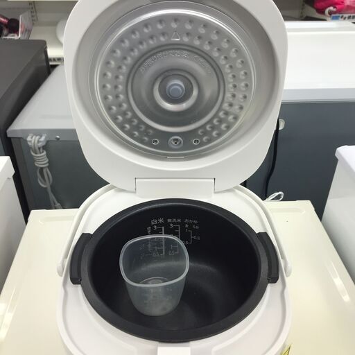 ✨️ジモティー割引✨️【ジャングルジャングル堺初芝店】　現状販売　炊飯器　タイガー　JBS-B055　2022年　堺市（東区　西区　北区　南区　堺区　美原区）高石市　泉大津市　忠岡町　和泉市　松原市　大阪狭山市 ✨️ジモティー割引✨️【ジャングルジャングル堺初芝店】現状販売炊飯