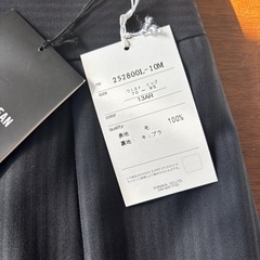 【新品タグ付/訳あり格安】定価1.3万 コナカ 洗えるスカート 13号(LL) 黒の画像