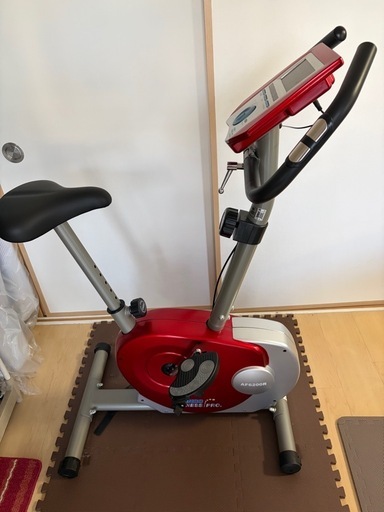 エアロバイクマシン令和4年購入床マット付き
