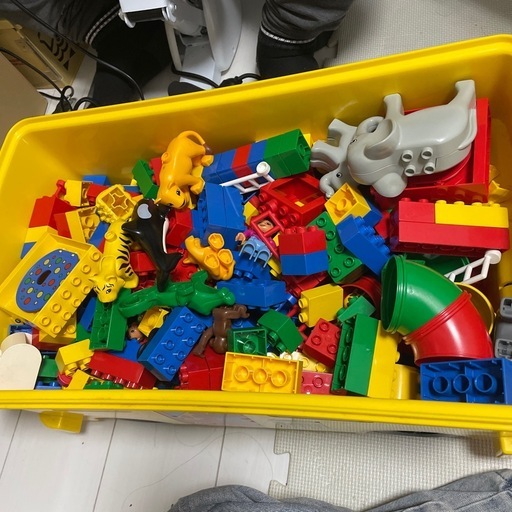 LEGO バスのおかたづけケース付き