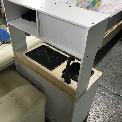 ジャングルジャングル貝塚店　HAPE　おままごとキッチン　おもちゃ　白　ホワイト　木　木目　子ども用品　本格的　かわいい　シンプル　コ