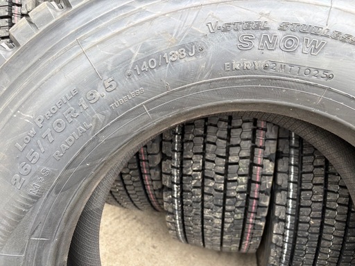 新品冬タイヤ TB BS W900 265/70R19.5 6本 大型トラックバス