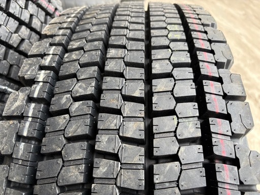 新品冬タイヤ TB BS W900 265/70R19.5 6本 大型トラックバス