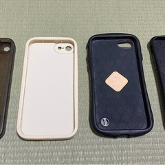 iPhone SE.8.7のスマホケースの画像