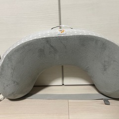 【受付終了
】ergobaby　エルゴベビー　　授乳クッション　授乳まくら の画像