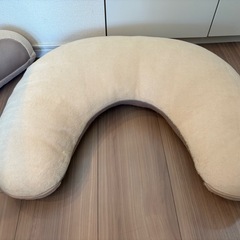 授乳クッション　エールべべ製の画像