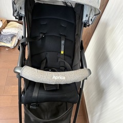 アップリカ　ベビーカーの画像