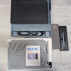 【新品・未使用】Surface Pro 12 / 512GB / 16GB キーボード・ペン付きの画像