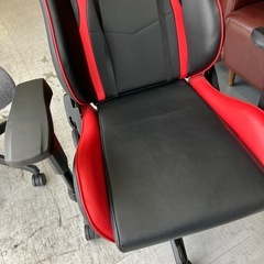 ゲーミングチェアAK Racing ブラック×レッド【トレファク堺福田店】の画像