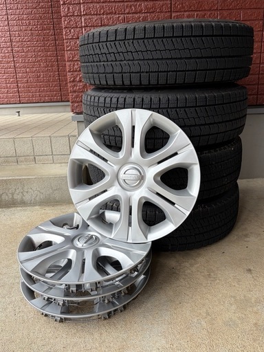 スタッドレスタイヤ 185/70R14 BRIDGESTONE VRX2 2024年10月製造 (ito
