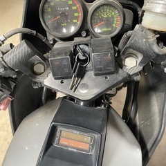 Kawasaki GPz400F（前期型）の画像