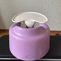 BUMBO バンボ テーブル付き パープル ベビーソファの画像