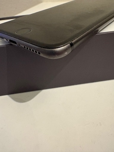 iPhone8 64GB 　