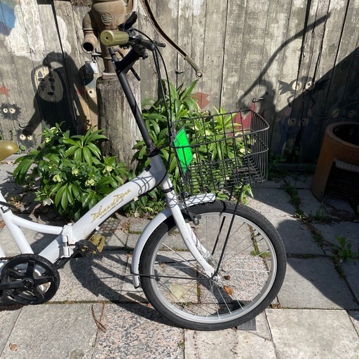 【6024】折り畳み　20インチ9,400円（防犯・税込）