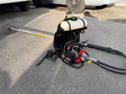 ニューカルサー 背負式 エンジン 刈払機 草苅機 SF250FSB カワサキエンジン TF24 2スト 24cc 稼働確認済 中古品 