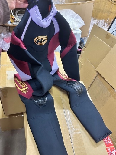 ダイバースーツ