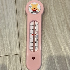 【アカチャンホンポ】ディズニー　ベビーバス+湯温計の画像