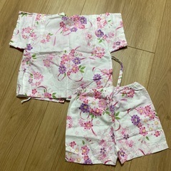 女の子用甚平の画像