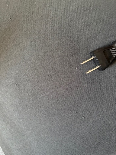同時購入1点に付500円引！　ほぼ新品 Yogibo pyramid ダークグレー ソファ コンパクトソファ　ピラミッド　三角形　ユニ