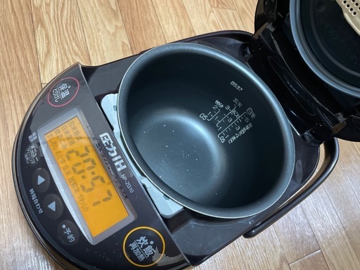 〇2018年製 象印  5.5合炊飯器(NP-ZG10)