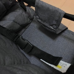 西松屋　背もたれ付きテーブルチェアの画像