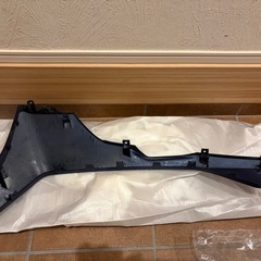 新型pcx125  左サイドカウルの画像