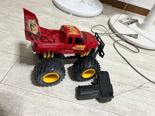 ラジコンカー