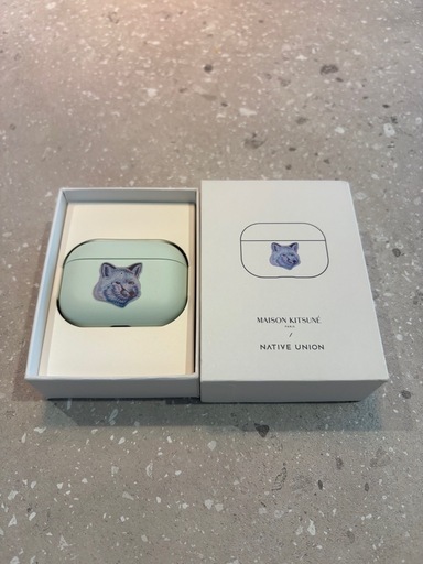 Apple　AirPods Pro 第1世代(MagSafe対応) + メゾンキツネケース & 新品ケーブル付