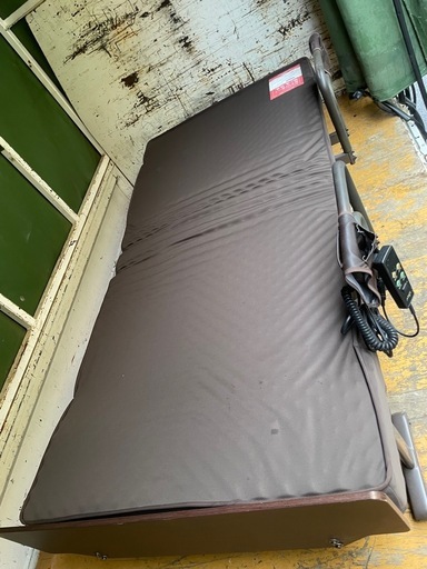 折りたたみ電動ベッド　リサイクルショップ宮崎屋　佐土原店　26.5.2