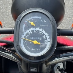 ♦️圧倒的人気No.1♦️ホンダ トゥデイ AF67 個性的なレッド 駐輪場で探しやすい‼︎の画像