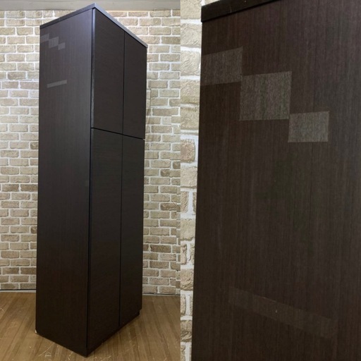 ハイタイプのシューズボックス
