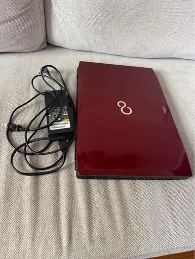 FUJITSU ノートパソコン