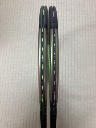 Willson BLADE 98 V8 18×20 テニスラケット 2本セット