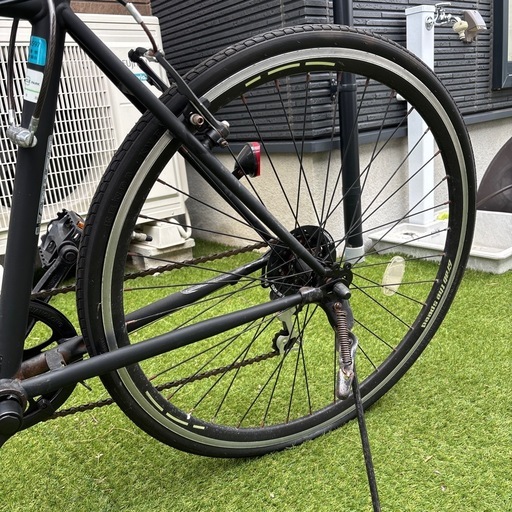 マウンテンバイク　クロスバイク　自転車