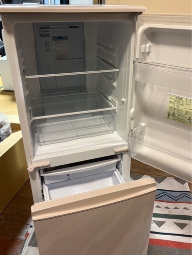 SHARP 冷蔵庫 137L 2ドア プラズマクラスター 一人暮らし