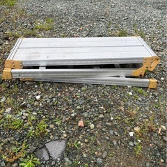 作業用足場台（洗車台）の画像