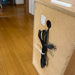 サイドテーブルの画像