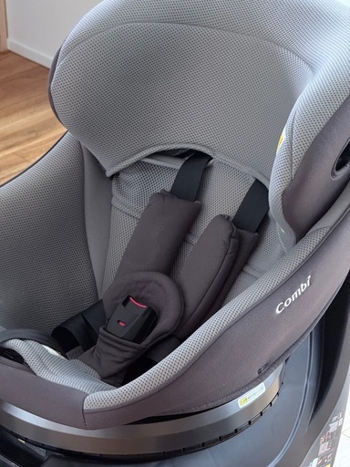 Combi クルムーヴスマート ISOFIX ダークグレー