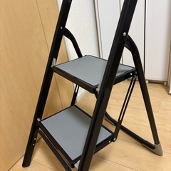 【売ります】脚立の画像