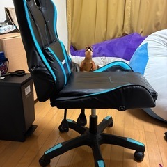 無名 ゲーミングチェアの画像