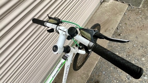 28インチ クロスバイク