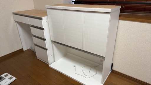 （決まりました！）（美品）キッチンボード